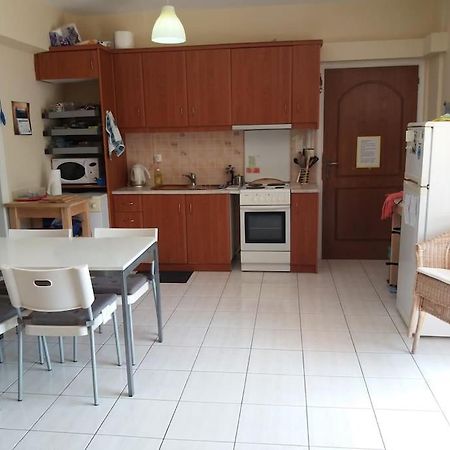 Nea Makri'S Little Ireland Apartman Kültér fotó