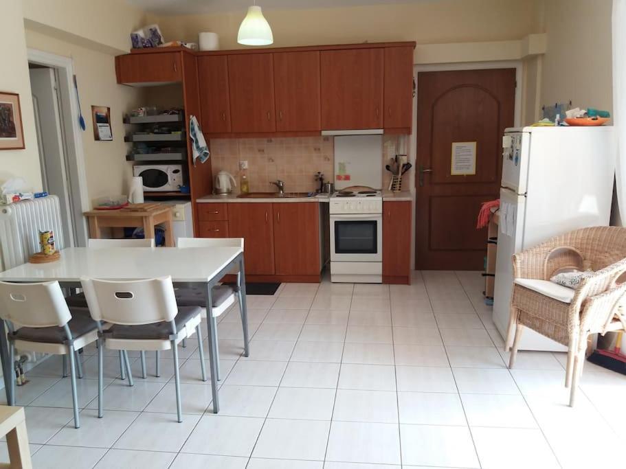 Nea Makri'S Little Ireland Apartman Kültér fotó